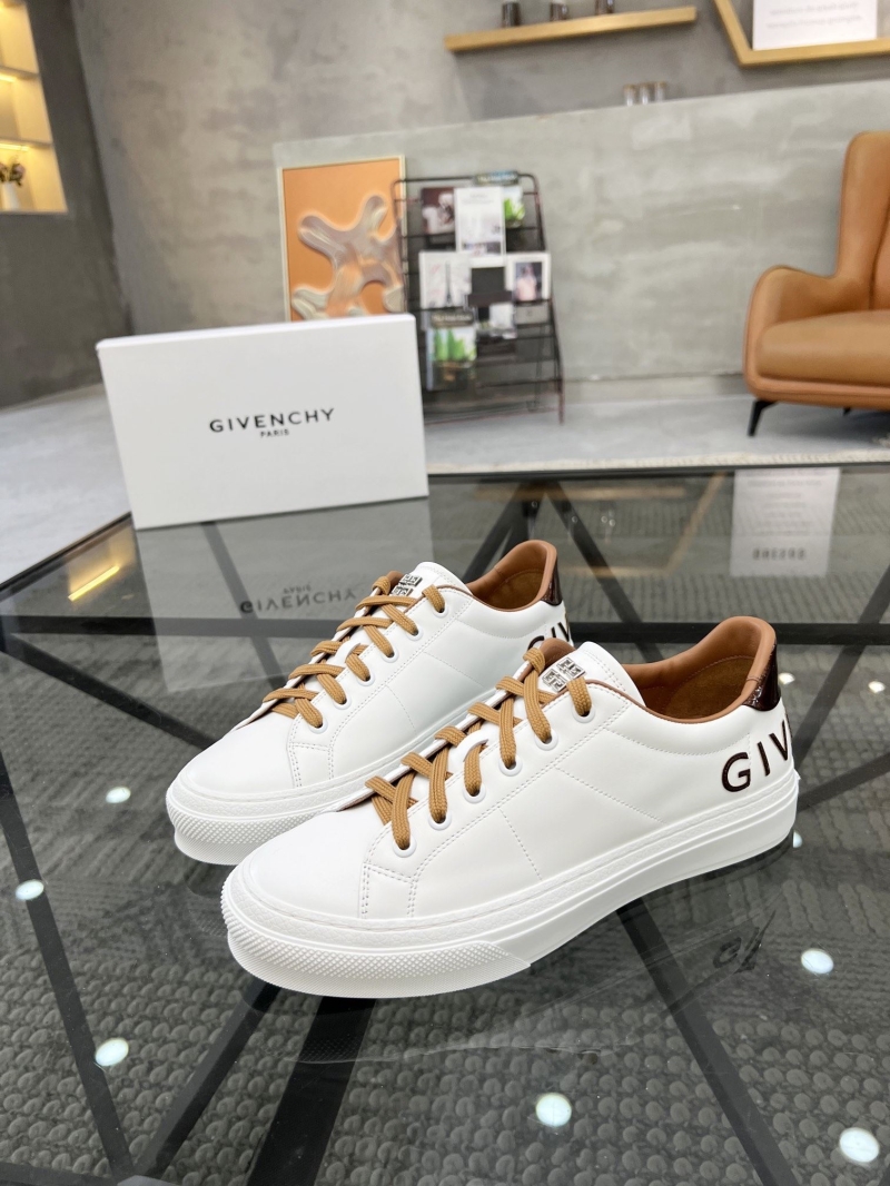 Givenchy Sneakers